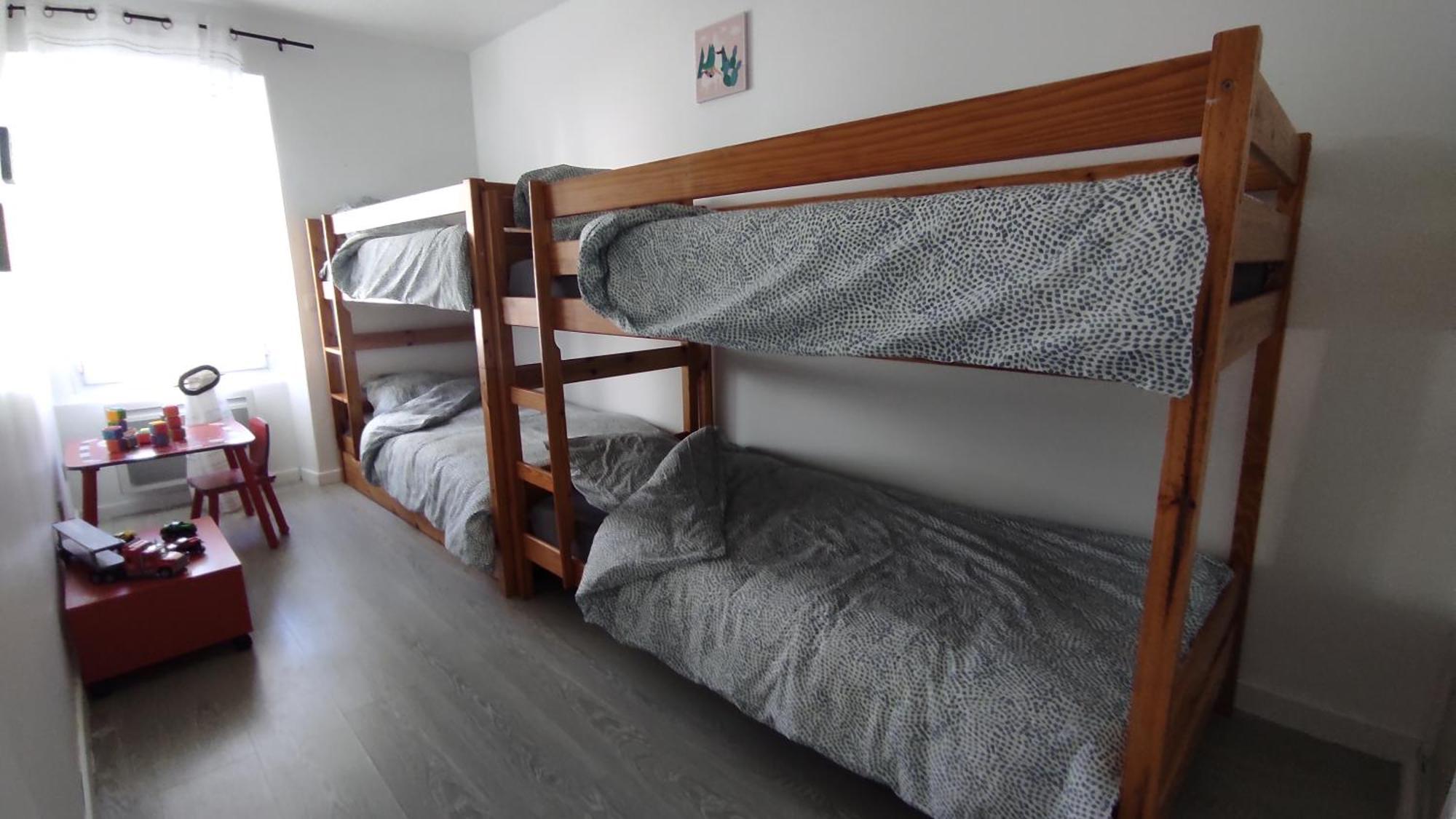 Logement Atypique Au Coeur De Cholet Extérieur photo